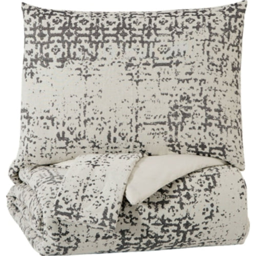 Addey Queen Comforter Set