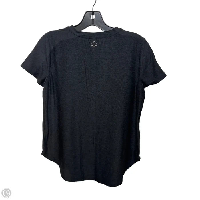 Athletic Top Short Sleeve By Beyond Yoga In Grey, Size: S