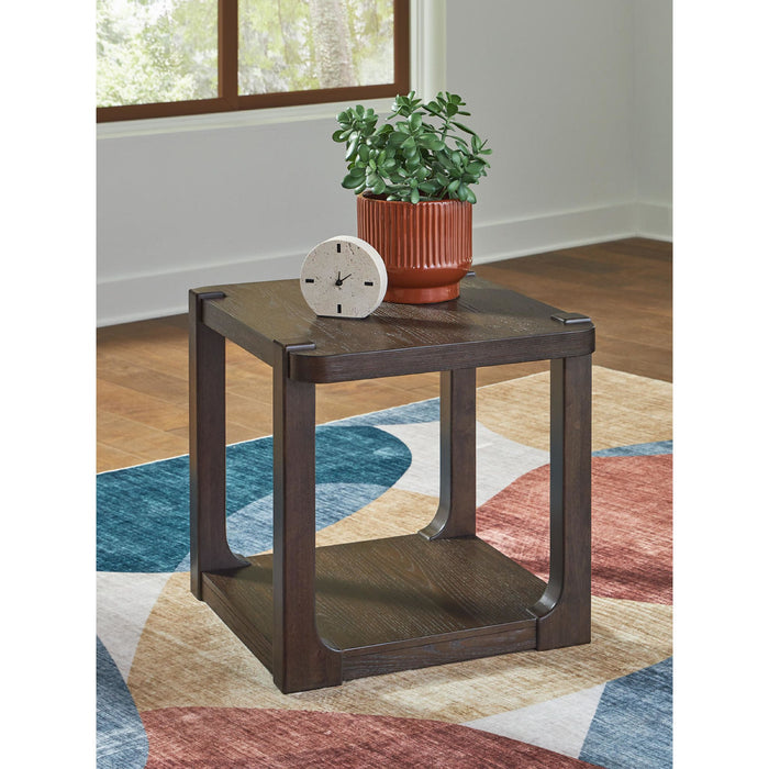 Breckington End Table