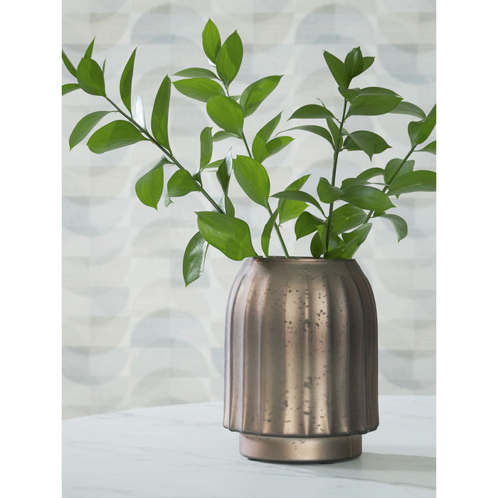 Briarcott Vase
