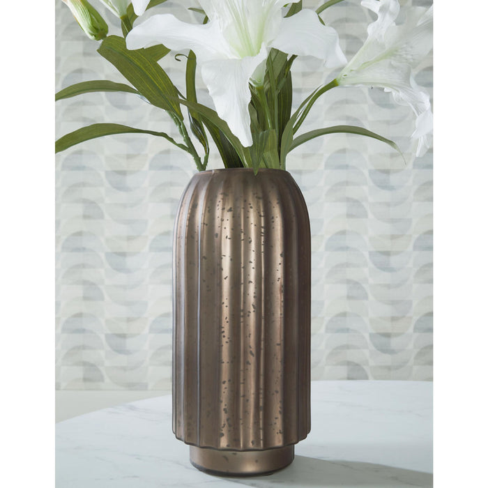 Briarcott Vase