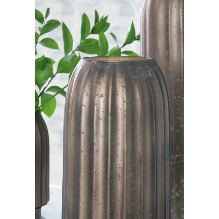 Briarcott Vase