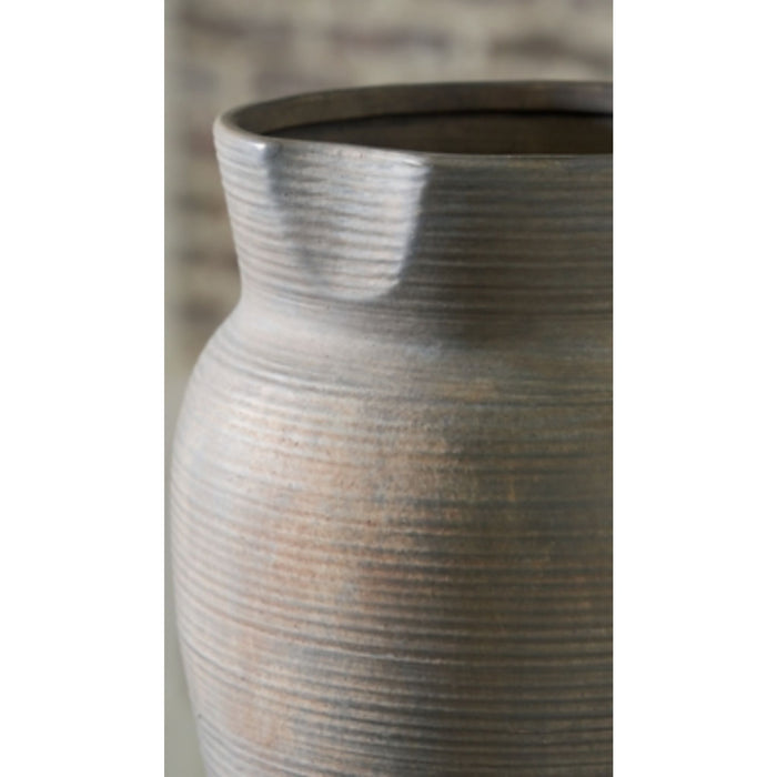 Brickmen Vase