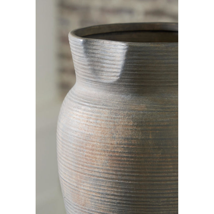 Brickmen Vase