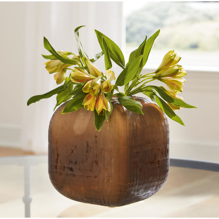 Capard Vase