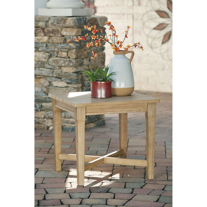 Carter Hall Outdoor End Table