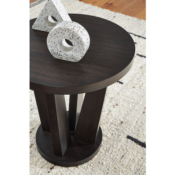 Chasinfield Round End Table