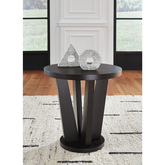 Chasinfield Round End Table