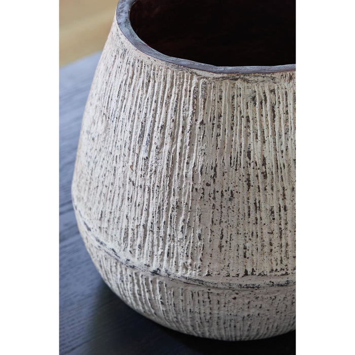 Claymount Vase