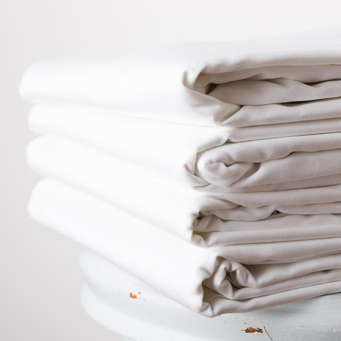 Fitted sheet white cotton 200 threadcount