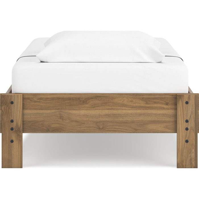 Deanlow Platform Bed