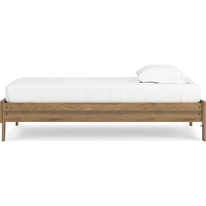 Deanlow Platform Bed