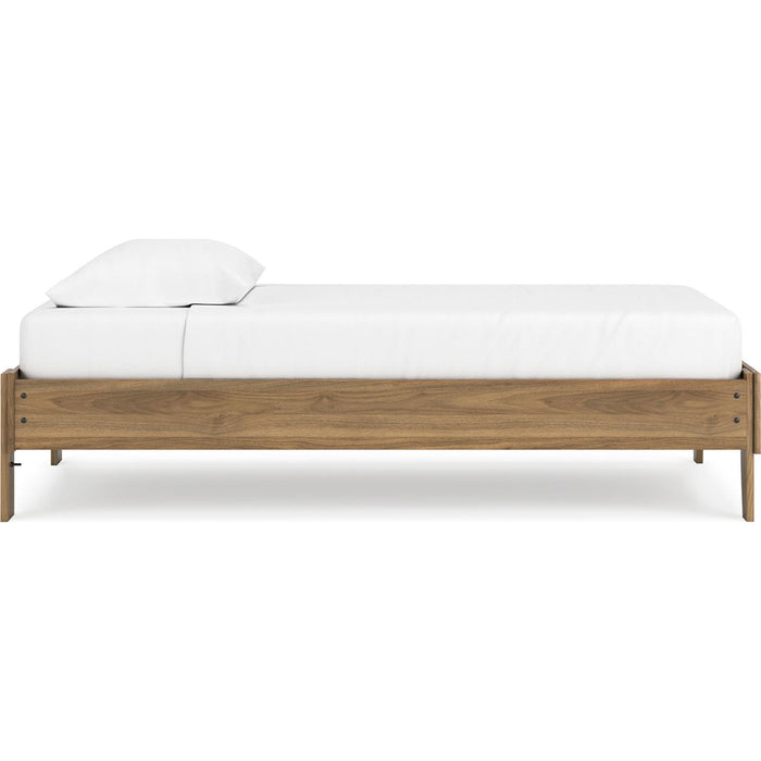 Deanlow Platform Bed