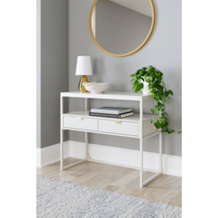 Deznee Credenza
