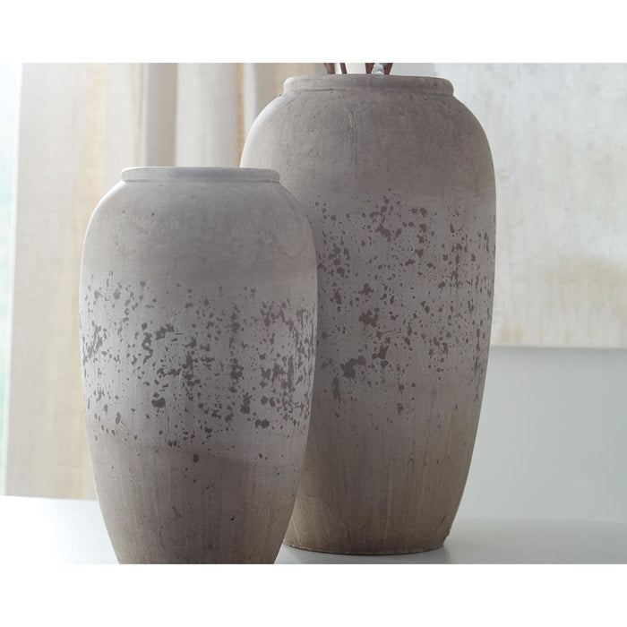 Dimitra Vase (Set of 2)