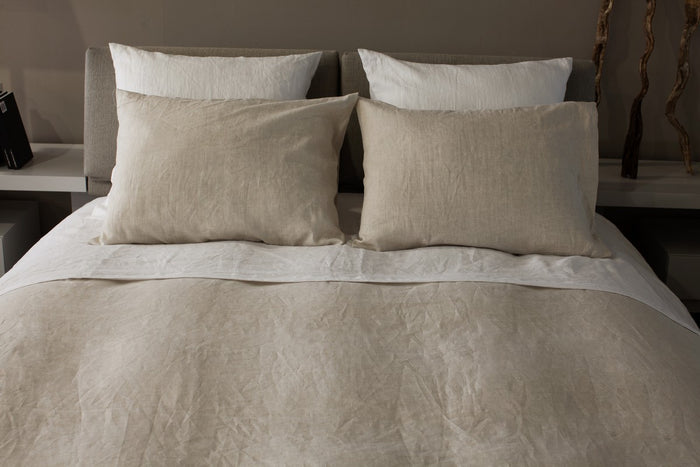 Donatella Linen