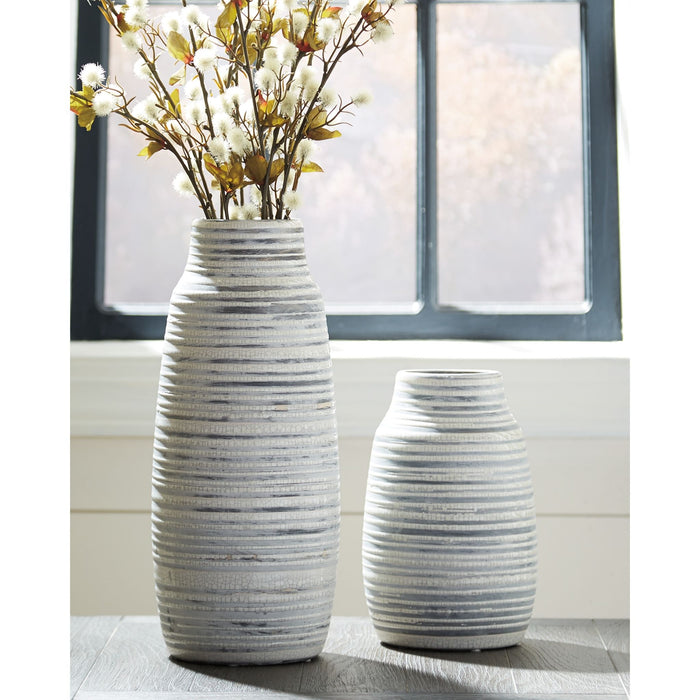Donaver Vase (Set of 2)