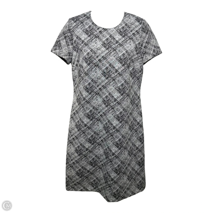 Dress Casual Short By Calvin Klein In Black & White, Size: 4