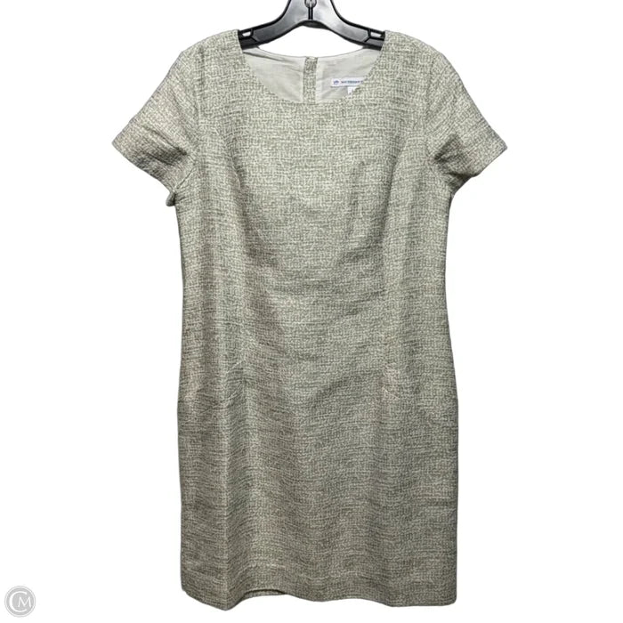 Dress Casual Short By Southern Tide In Green & White, Size: 6