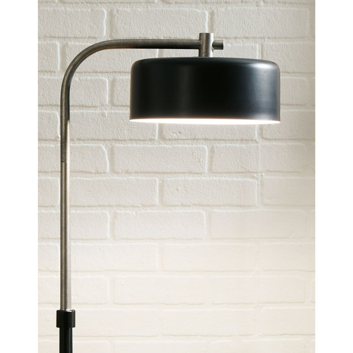 Eliridge Floor Lamp
