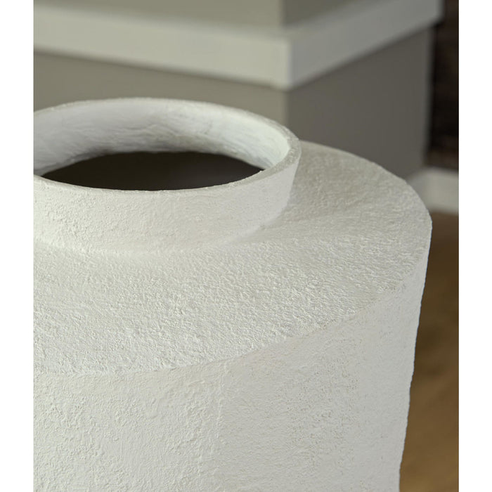 Flurinworth Vase