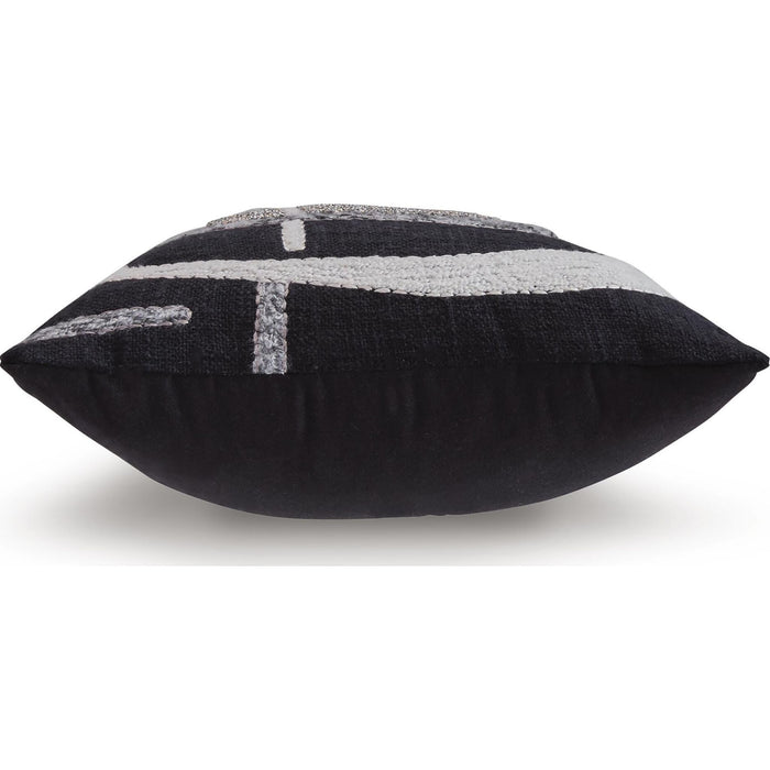 Gavrileigh Accent Pillow
