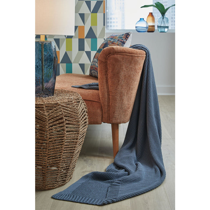 Gayelery Throw