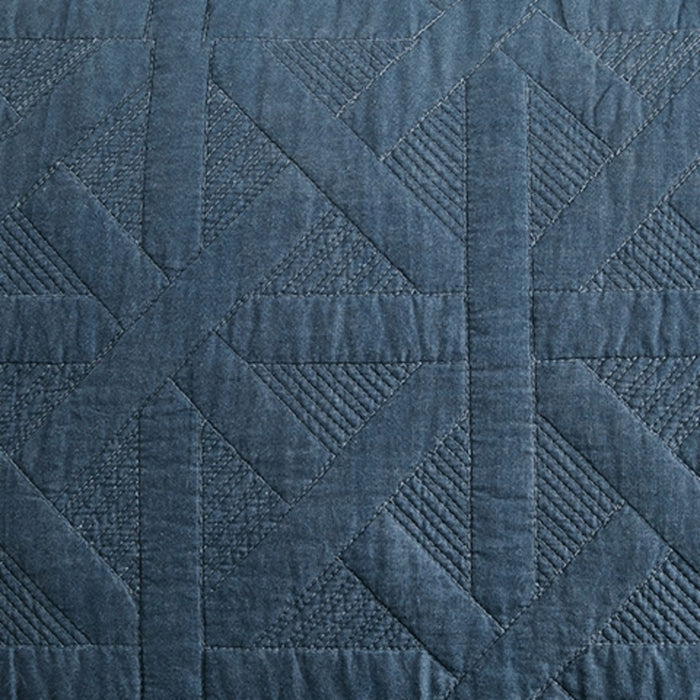 Guslea Queen Coverlet Set
