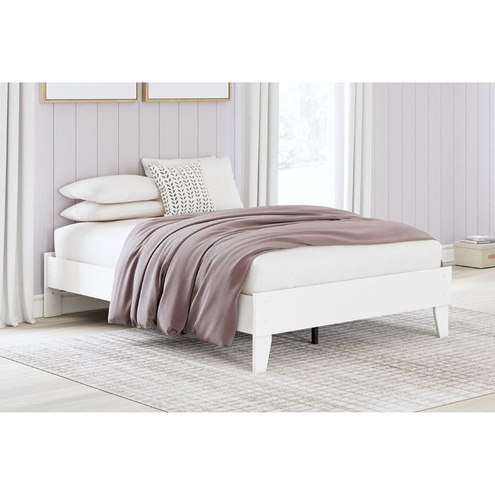 Hallityn Full Platform Bed