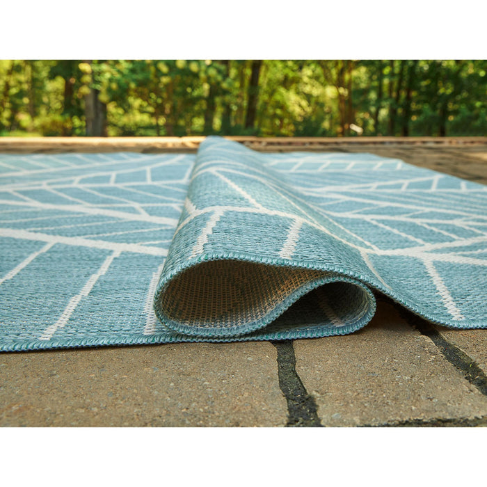 Hulsia Area Rug