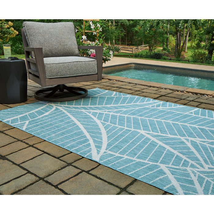 Hulsia Area Rug
