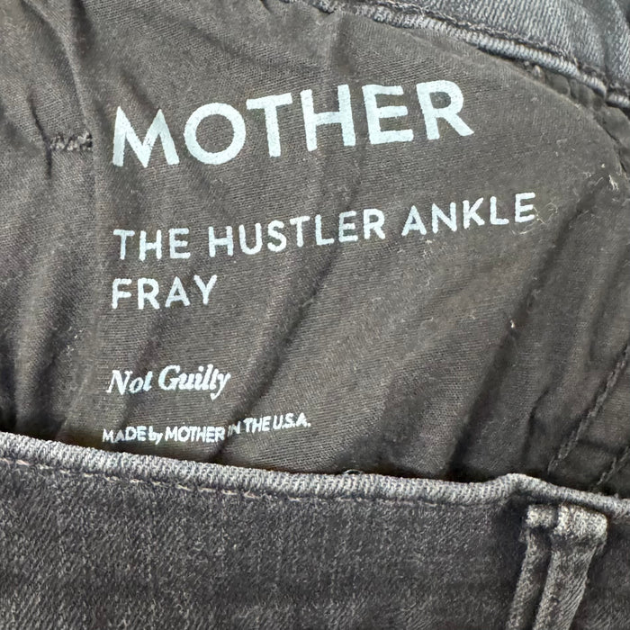 Hustler Ankle Fray Jeans Designer By Mother In Black Denim, Size: 0/25