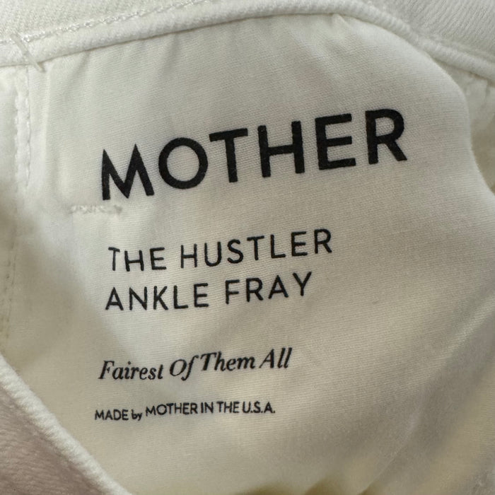Hustler Ankle Fray Jeans Designer By Mother In White, Size: 0/25