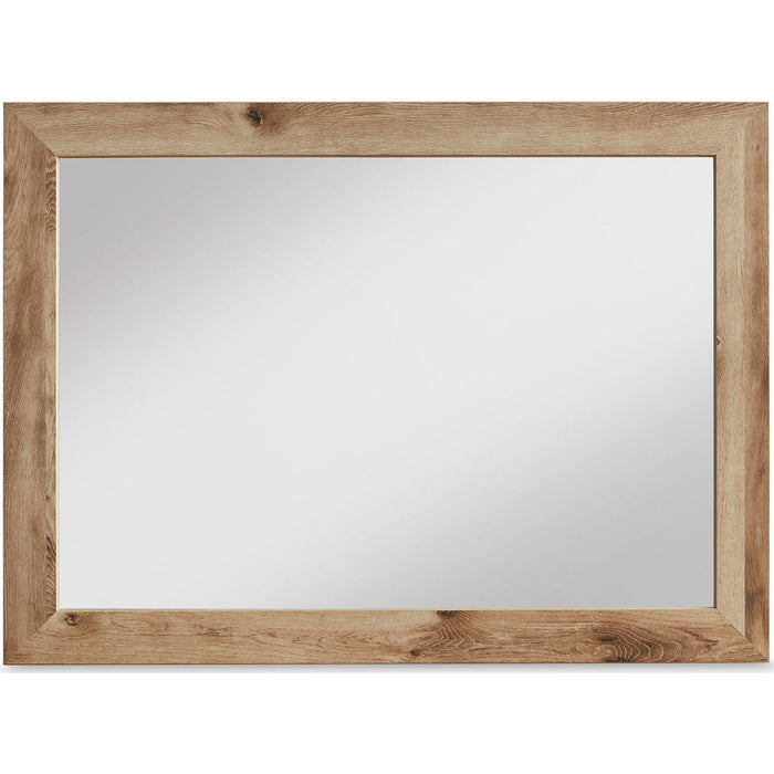 Hyanna Mirror