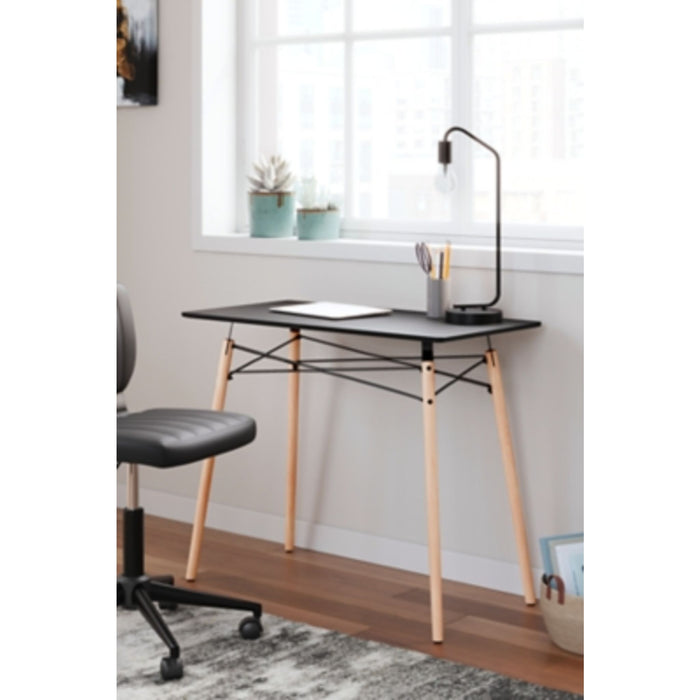 Jaspeni Desk