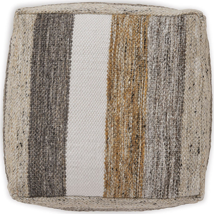 Josalind Pouf