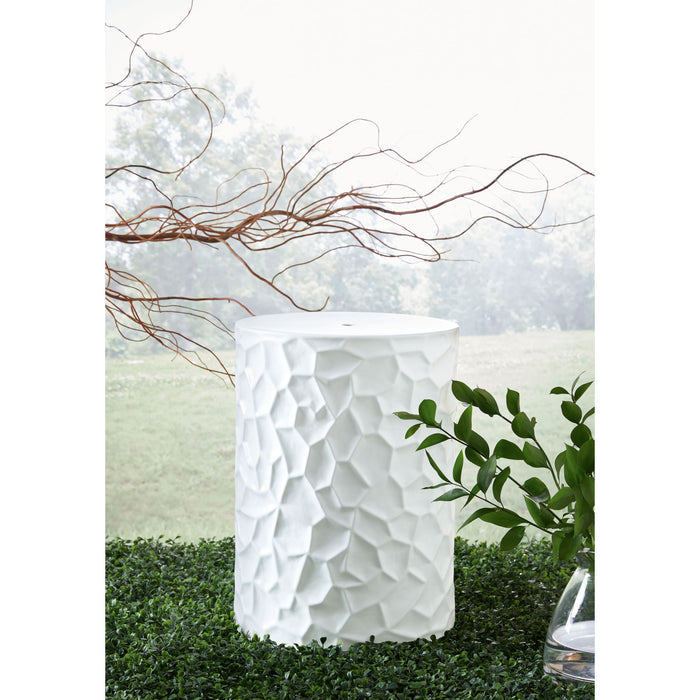 Jungrove Stool