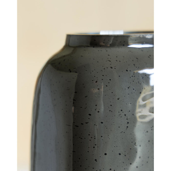 Kierlain Vase