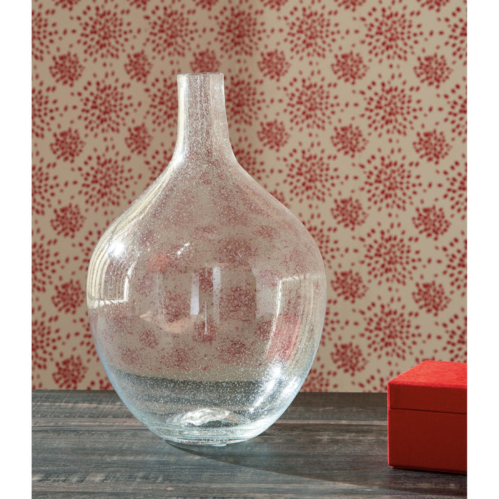 Kurthorne Vase
