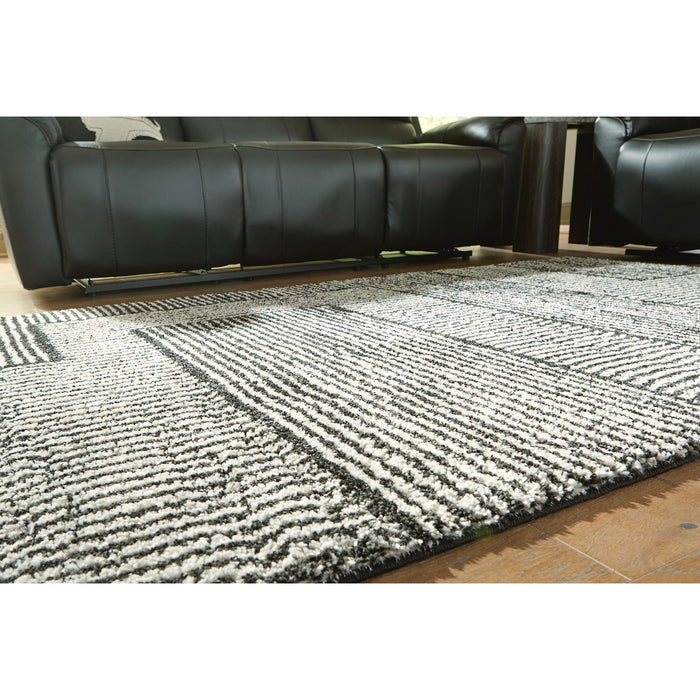 Kurtmen Area Rug