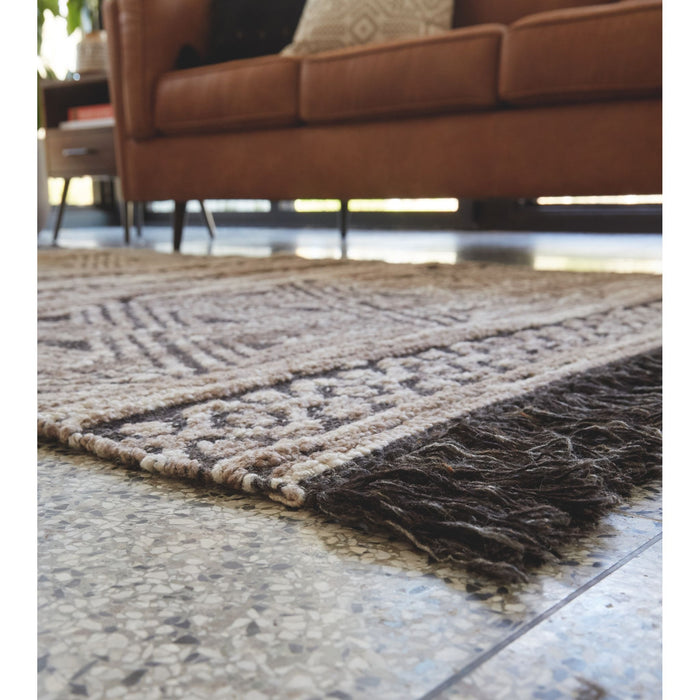 Kylin Area Rug