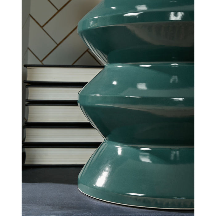 Lakiness Stool