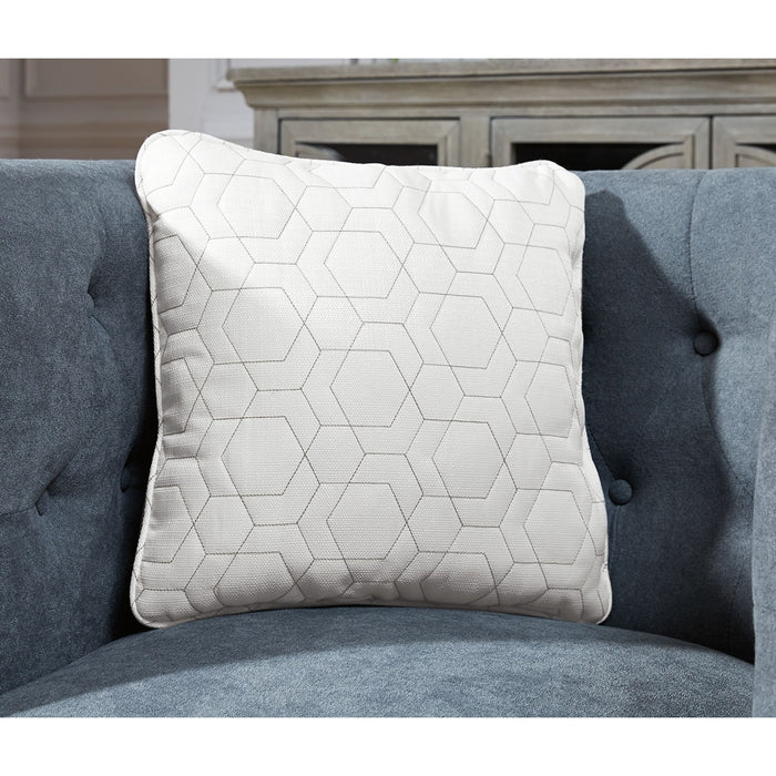 Laranae Pillow