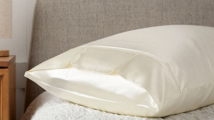 LuCara® Mulberry Silk Pillowcases