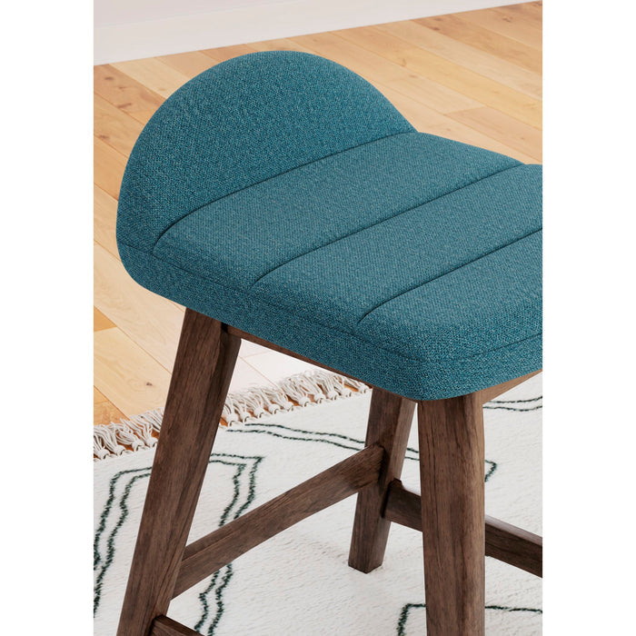 Lyncott Counter Height Stool
