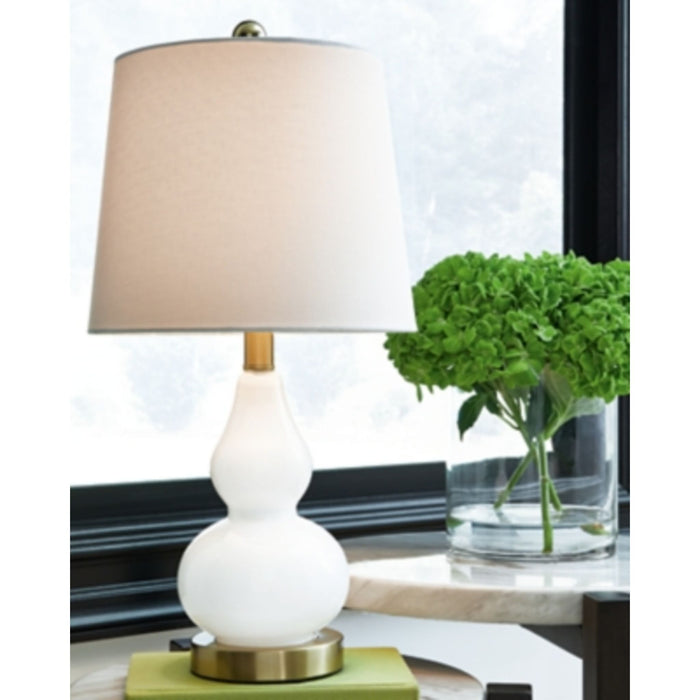 Makana Table Lamp (Single)
