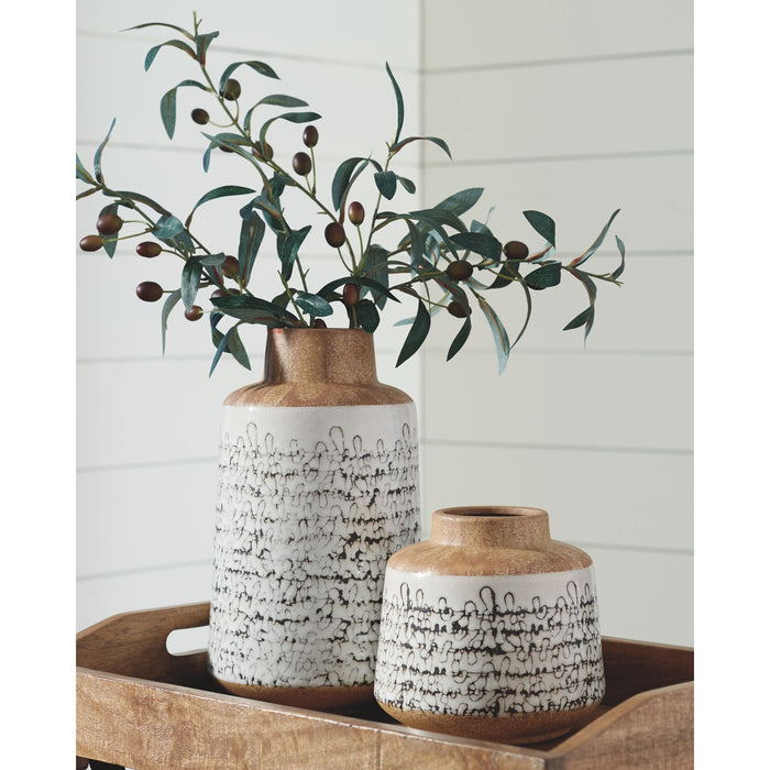 Meghan Vase (Set of 2)