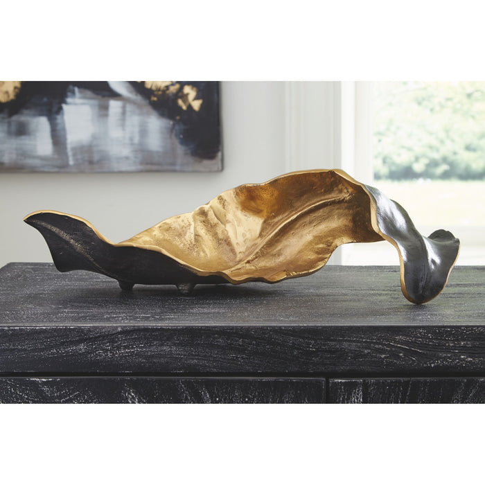 Melinda Sculpture