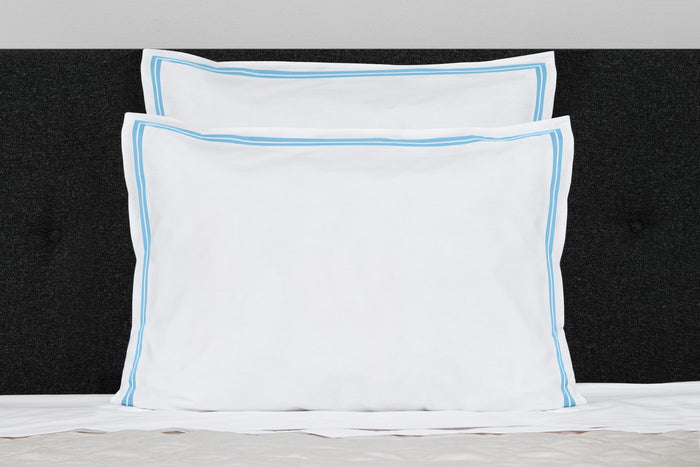 Pillow Sham Singles (Standard) / White/Cerulean Blue