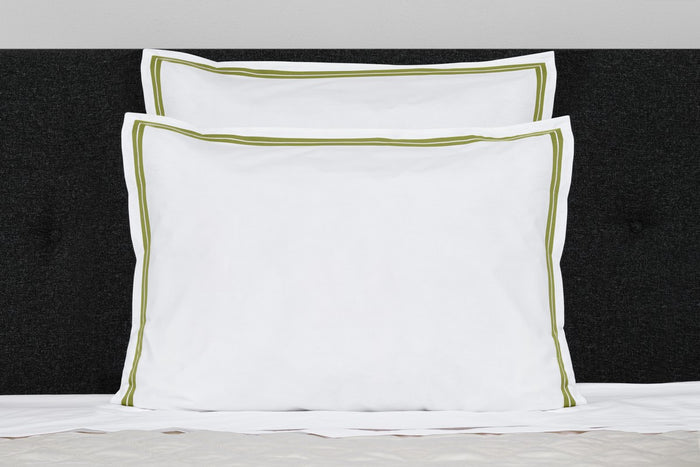 Pillow Sham Singles (Standard) / White/Moss Green